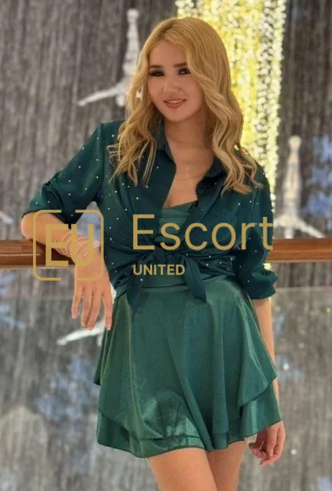 Rezervišite Suzi, eskort devojku u Dubai — fotografija 1