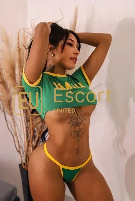 Mila, 28, žena na eskort v Dubaj