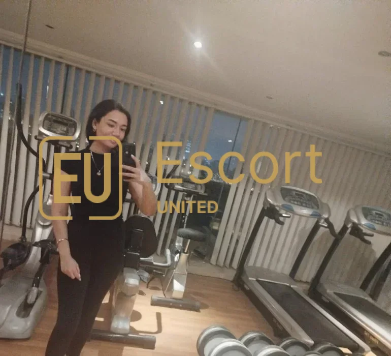 Escort donna Monica a Dubai — foto 7