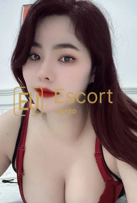 Abu Dhabi escort girl Lumia (24) — photo 1