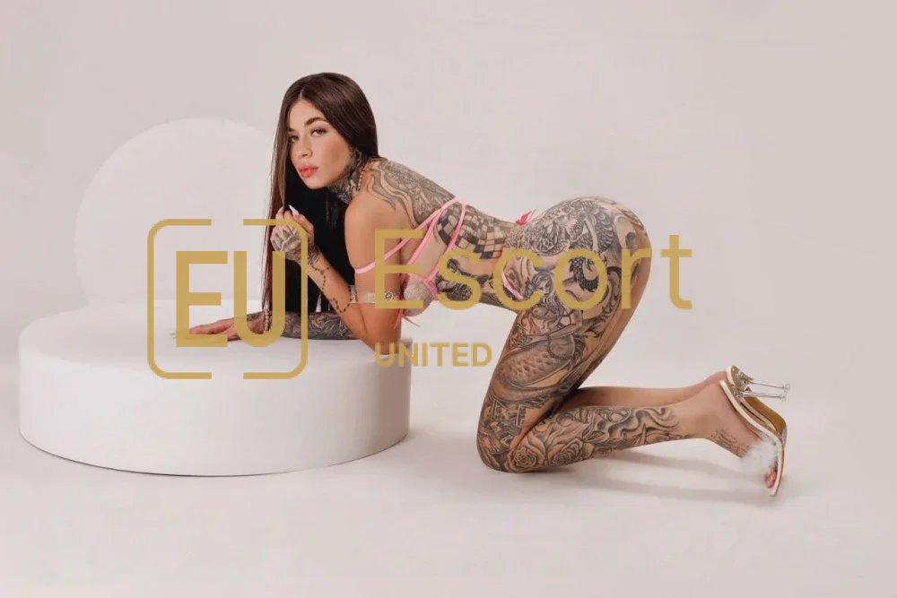 Mine, vrouwelijke escort in Dubai, VAE — foto 8