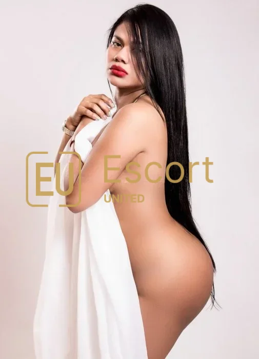 Ragazza escort Tiara che risiede an Abu Dhabi — foto 9