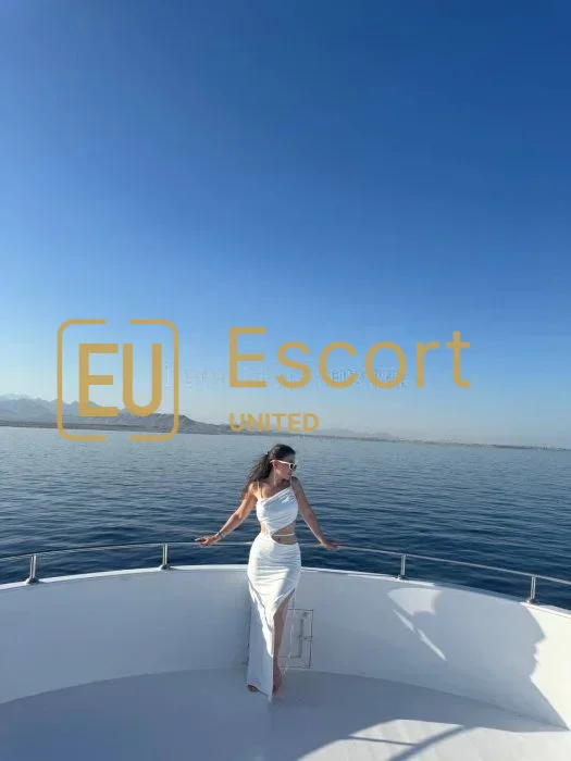 Escort Ruslana establecida en Dubái, de 25 años — foto 2