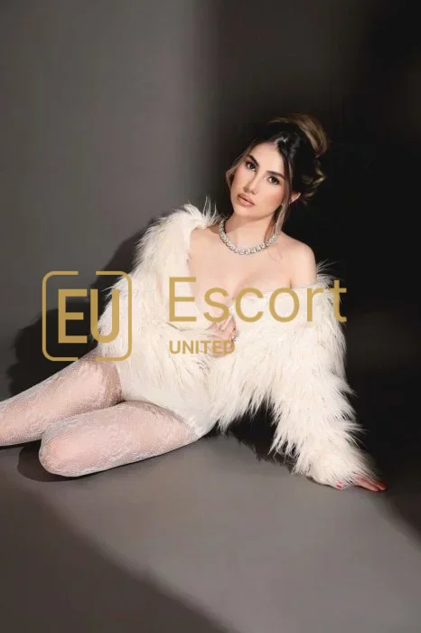 Polina, doamnă de escortă în Dubai — fotografia 9