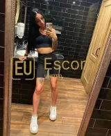 Angel, doamnă de escortă în Dubai, EAU — fotografia 4