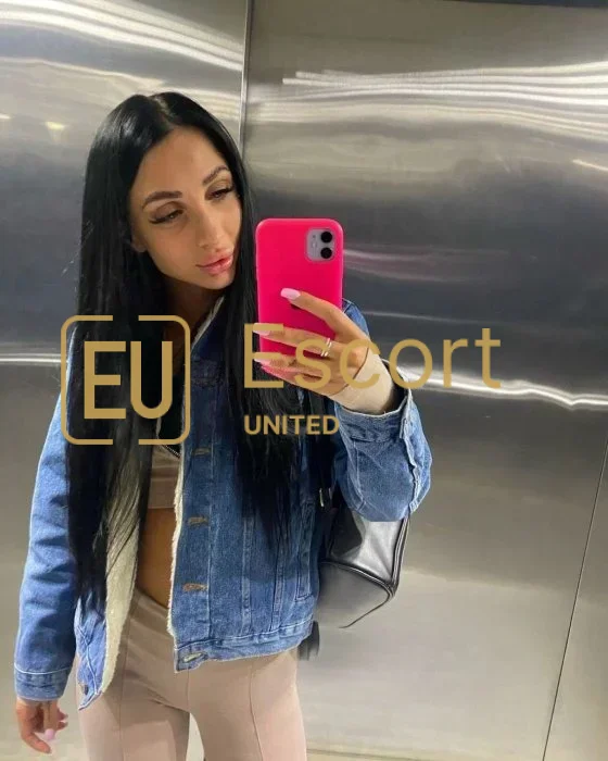 Escortă Angel stabilită în Dubai — fotografia 8