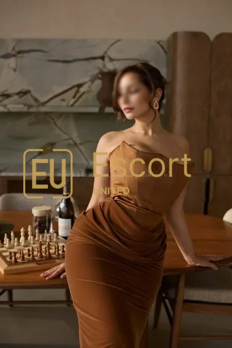 Camila — female escort in Dubai — photo 12