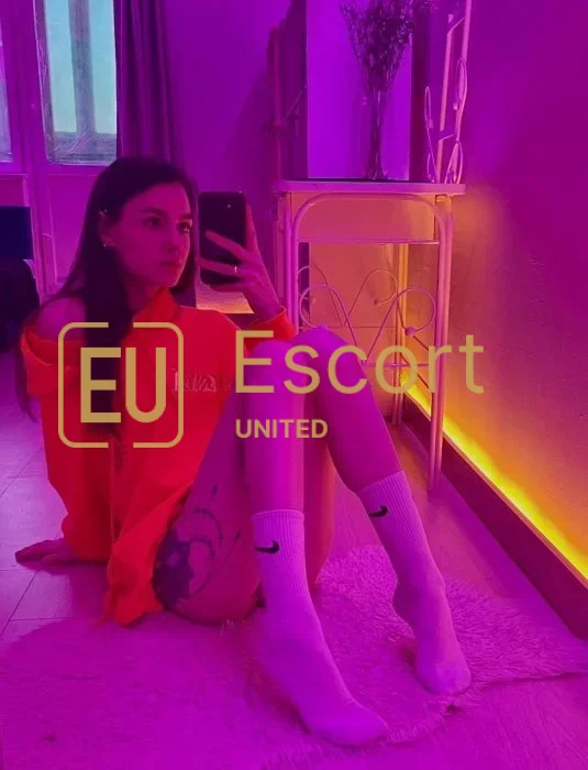 Fille d'escorte Lisa à Dubaï, 27 ans — photo 7