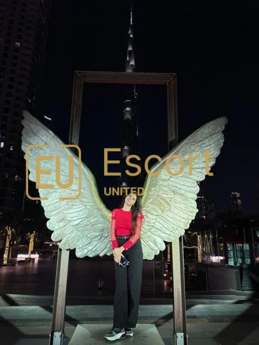 Boek Sara, een 24-jarige escort in Dubai — foto 4