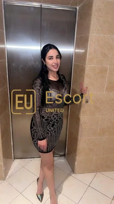 Abú Dhabí, eskort Maryam — fotka 4