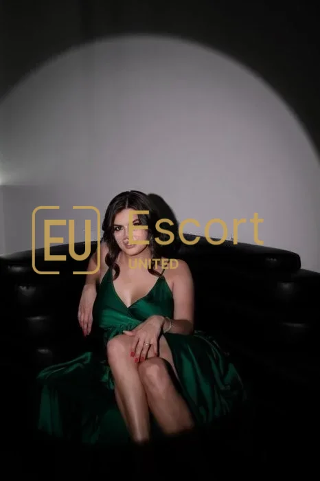 Victoria, 25, escort femenina en Dubái — foto 4