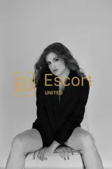 Victoria, escort femenina en Dubái — foto 2