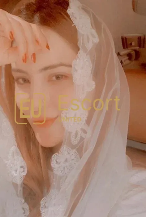 Dubaj, eskorta Areej