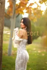 Escort Liana ansässig in Dubai, 29 Jahre alt — Foto 4