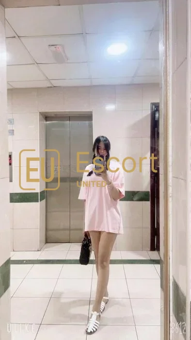 Cherry Cherry Lady, doamnă de escortă în Abu Dhabi, EAU — fotografia 7