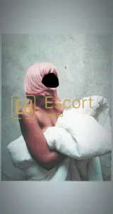 Mia Linina, escort donna a Dubai, Emirati Arabi Uniti — foto 3