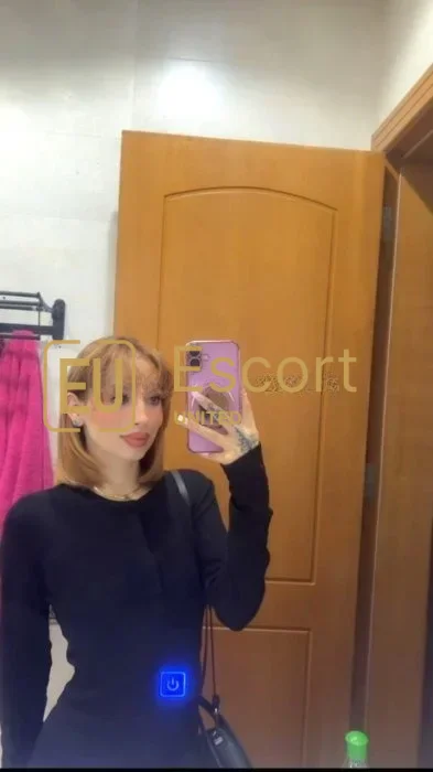 Escort femenina Mya en Dubái — foto 4