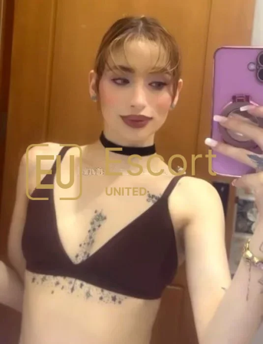 Chica escort Mya en Dubái — foto 5