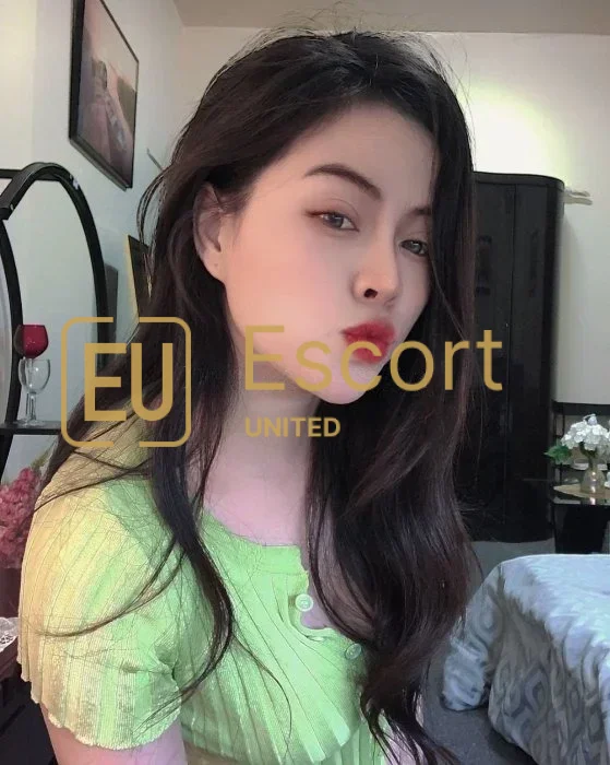 San Queen, escortă de sex feminin în Abu Dhabi — fotografia 2