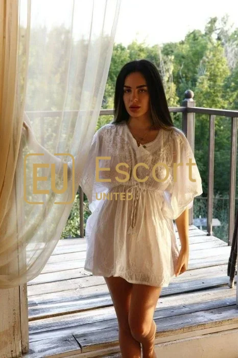 Alina, 24, eskorta w Dubaj — zdjęcie 3