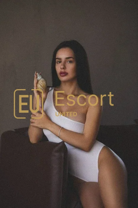 Dubaj, dziewczyna do towarzystwa Alina (24) — zdjęcie 1