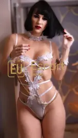Lilly, ragazza escort a Dubai, Emirati Arabi Uniti — foto 13