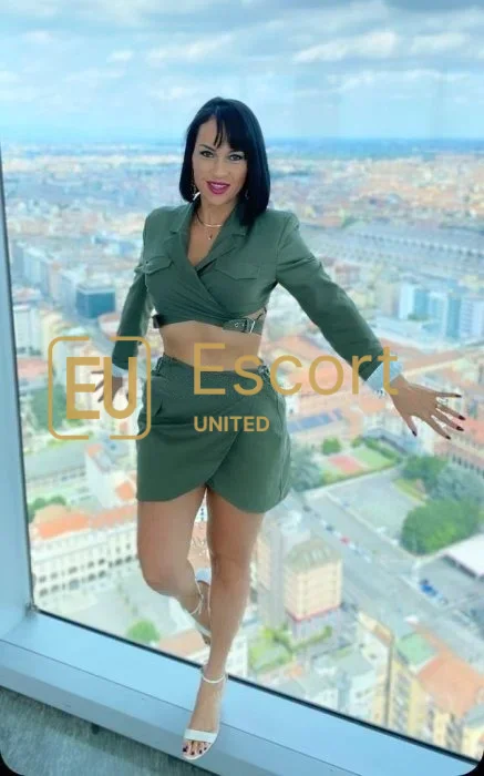 Incontra Lilly, di 39 anni, ragazza escort a Dubai — foto 4