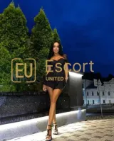 Abu Dhabi, escortă de sex feminin Viktoriya — fotografia 2