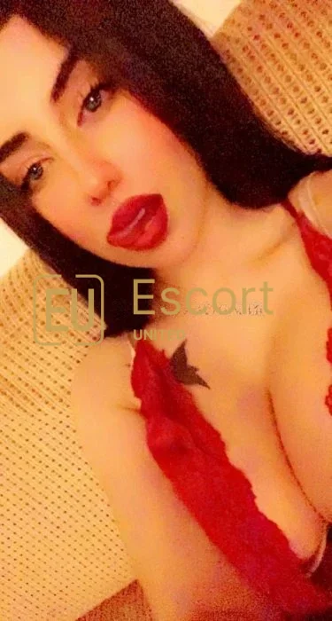 Dubai konumunda eskort Youssra ile rezervasyon yapın — fotoğraf 6