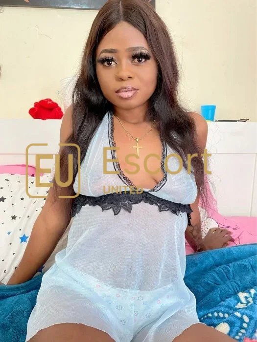 Patricia — escort lady in Abu Dhabi — photo 3
