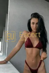 Julianna, γυναίκα συνοδός στην Ντουμπάι — φωτογραφία 7