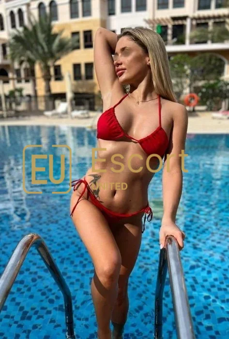 Victoria, accompagnatrice de 27 ans à Dubaï — photo 1