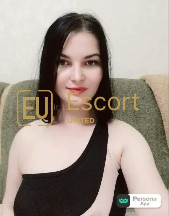 Alesya, pratilja u Dubai — fotografija 3