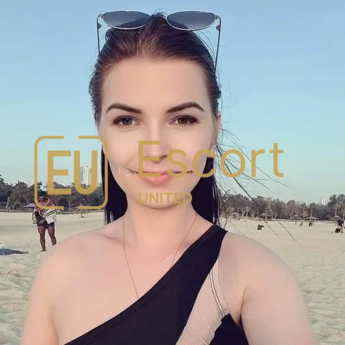 Eskort devojka Alesya u Dubai — fotografija 4