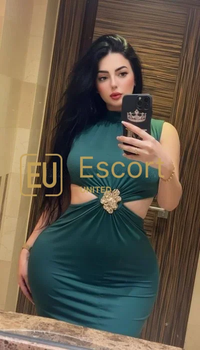 Escort Sara based in Abu Dhabi, 26 years old — photo 10