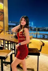 Boek Natasha, een 24-jarige escort in Abu Dhabi — foto 1