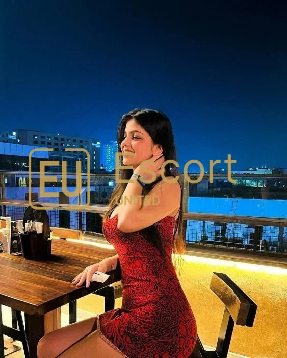 Natasha, gezelschapsdame in Abu Dhabi — foto 4