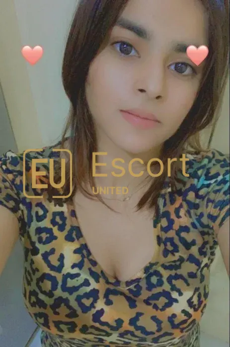 Muskan, escort femenina en Abu Dabi