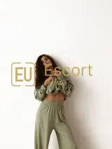 Dubai escort girl Alison (22) — photo 6